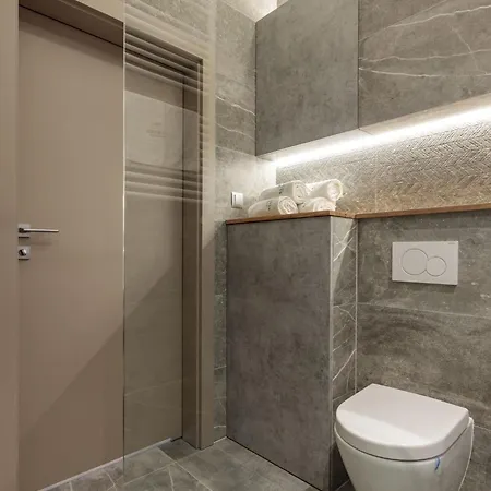 Apartament Skyline Z Basenem - Hanza Tower Apartment *